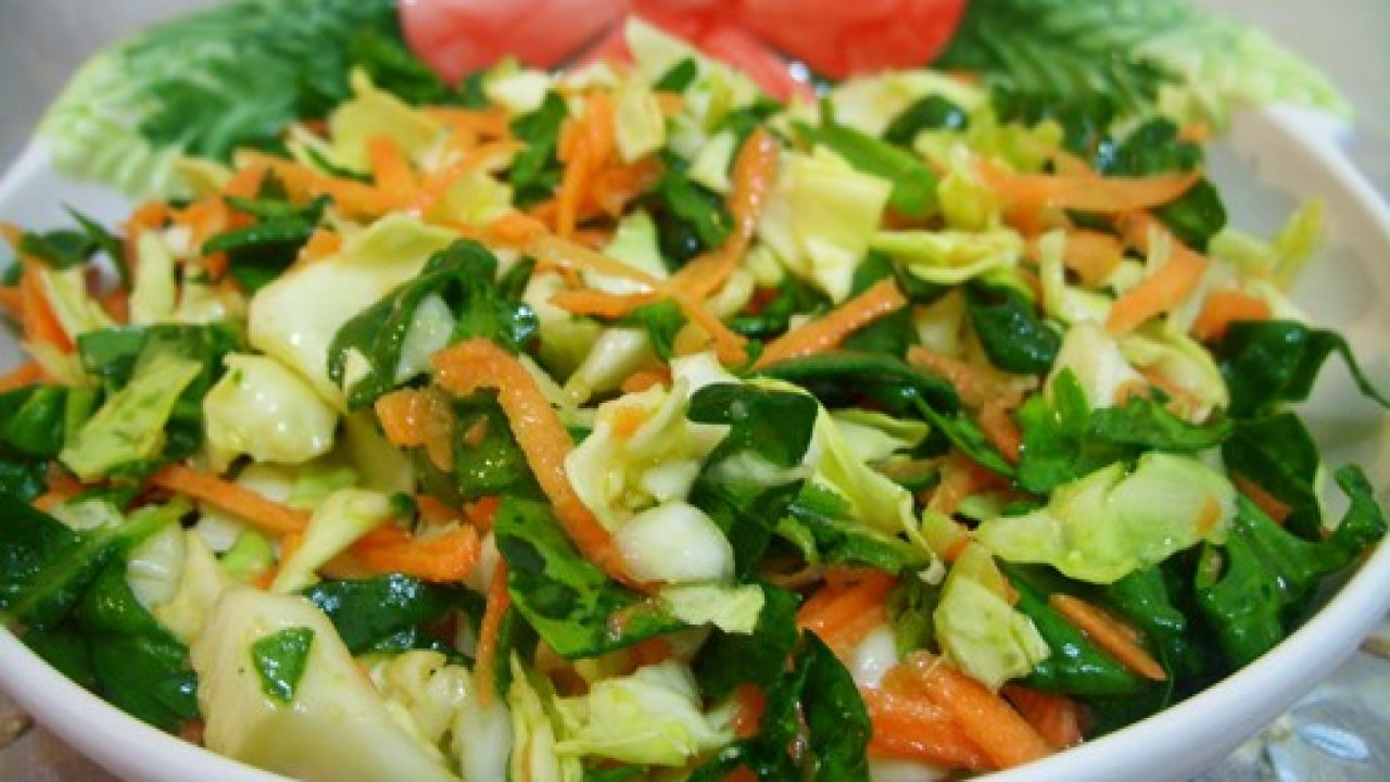 Ispanaklı Havuç Salatası – Ispanaklı Havuç Salatası Tarifi Yapılışı