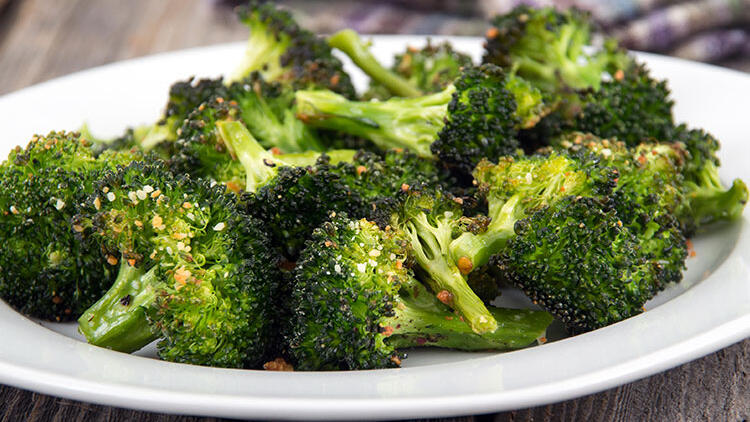 Sarımsaklı Brokoli Salatası – Sarımsaklı Brokoli Salatası Tarifi Yapılışı