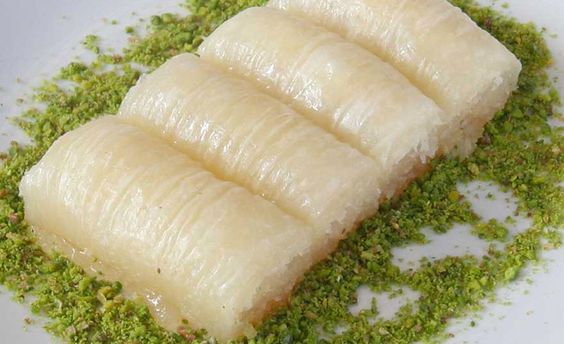 Sütlü Sarma Baklava